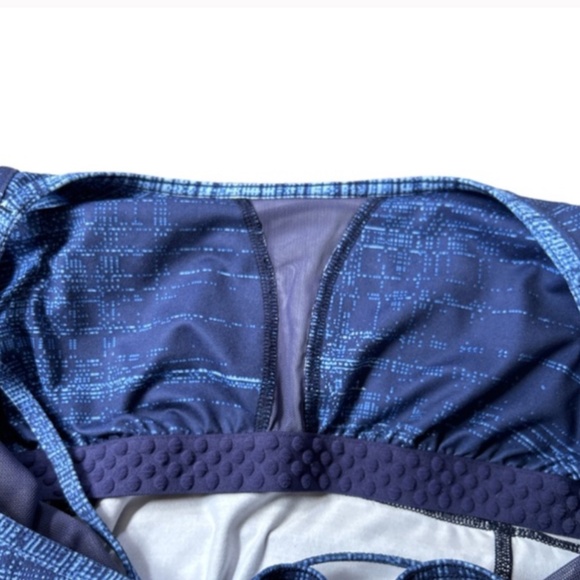 The North Face- active dress with built in bra - Picture 11 of 11